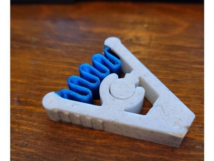 spring clip stronger blakehaas 3d print model - Mito3D