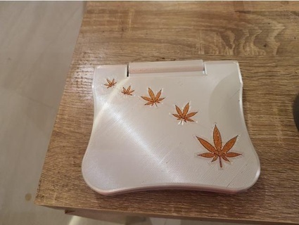 cannabis fumeur boîte 2 Couleur impression endroit haddad79 3d print model - Mito3D
