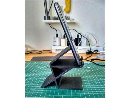 universal phone tablet stand tom 3d print model - Mito3D