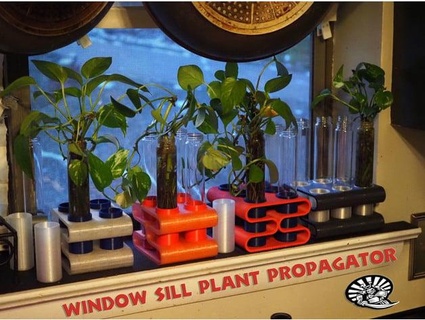 window Schwelle Pflanze Propagator magnetisch 3d print model - Mito3D