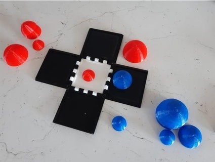 utilización tazas tic tac dedo pie caja desarrolla juego tablero dag1970 3d print model - Mito3D