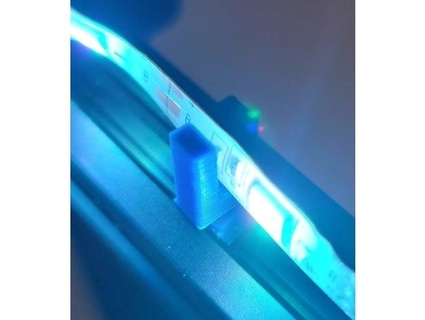 2020 extrusion lumière bande montures phrase type 3d print model - Mito3D