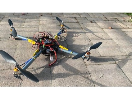 Drohne Quadcopter Rahmen ilgaragedelbicchio 3d print model - Mito3D