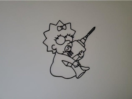 Maggie broca Simpsons parede arte tragédia imaginária 3d print model - Mito3D
