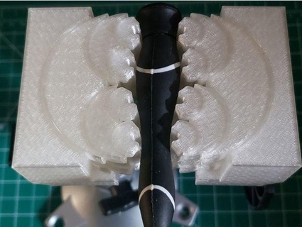 mini frattale morsa mascella joncruz 3d print model - Mito3D