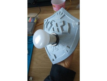 suspended lamp - hylian shield breath wild tomycesaille 3d print model - Mito3D