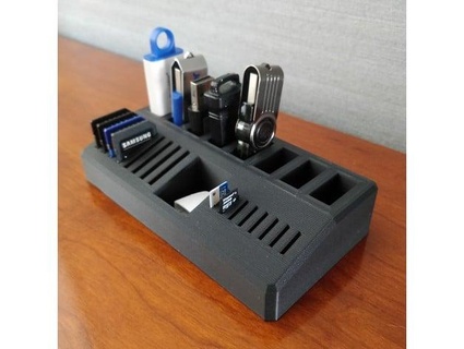 usb sd drive organizer cedricvanlaere 3d print model - Mito3D