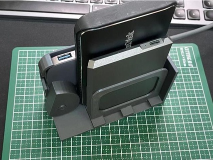 hub usb-c mobile hard disks winfordew 3d print model - Mito3D