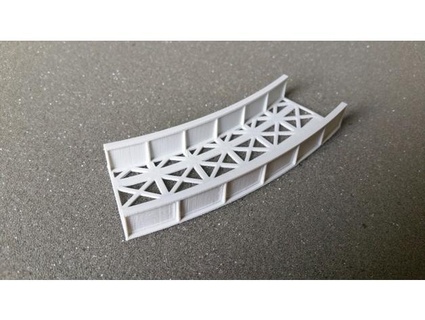 Träger Brücke gebogen scale Herr Winni 3d print model - Mito3D