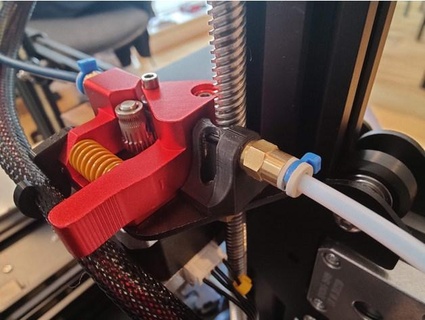 Ender 3 Filament leiten Bowden Tube Winsinn Dual Ausrüstung Extruder Petrolamas 3d print model - Mito3D