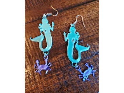 mermaid crab earrings jesspete81 3d print model - Mito3D