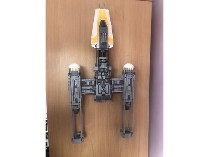 lego star wars ucs y-wing 75181 wall mount flip lmb 3d print model - Mito3D
