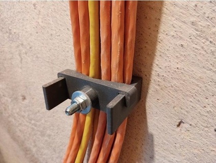 cable clamp seguro 3d print model - Mito3D