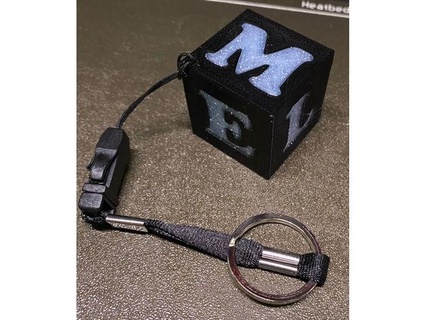 personalizzato cubo portachiavi multi material scintille 3d print model - Mito3D