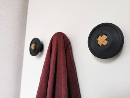 button wall hook tomo designs 3d print model - Mito3D