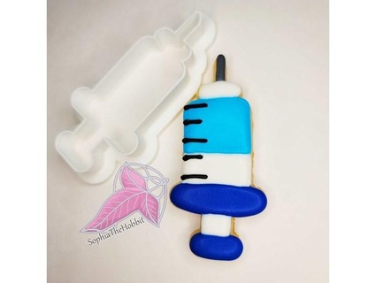 needle syringe cookie cutter sophiathehobbit 3d print model - Mito3D