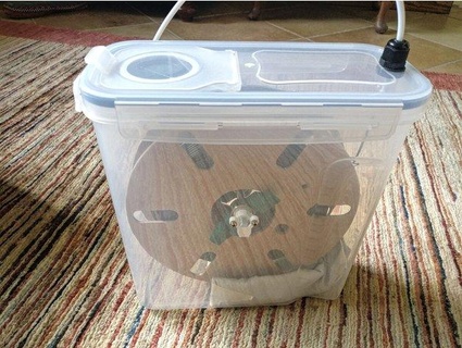 Célibataire bobine dry box Solution 3d print model - Mito3D