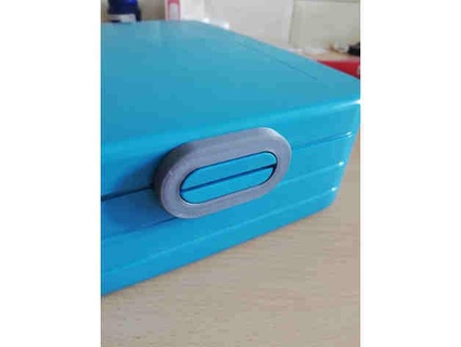 rosti mepal lunchbox clip rvadrichem 3d print model - Mito3D