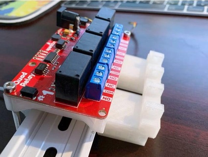 vacarme rail monter sparkfun quad relais notlikealeafonthewind 3d print model - Mito3D