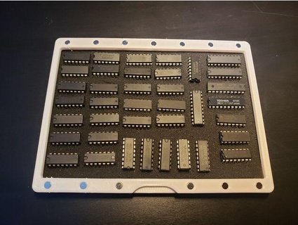 ic puce magnétique boîte thétaempreintes 3d print model - Mito3D