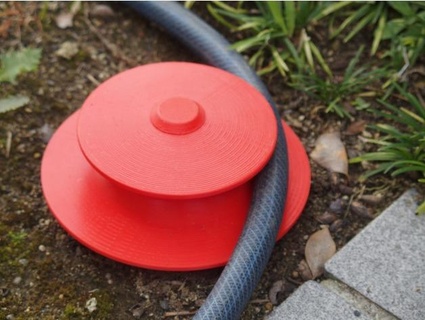 watering hose guide reel asimomagic 3d print model - Mito3D