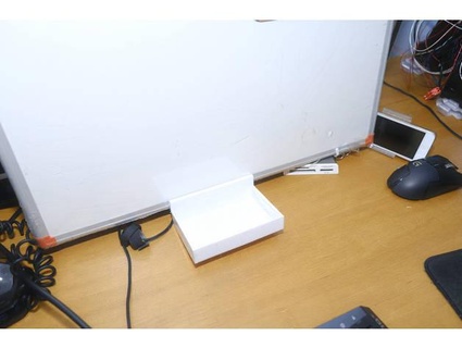 whiteboard marker eraser holder - attachable onurzaim 3d print model - Mito3D