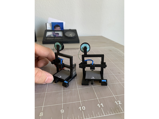 ender 3 Pro 1 10 escala adoptivos 7009 3D print model - Mito3D