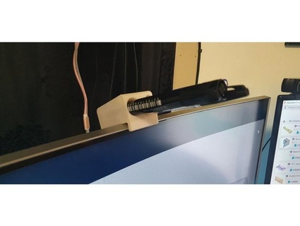 screen monitor pen holder schuy 3d print model - Mito3D