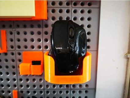mouse holder keter pegboard ciubecca 3d print model - Mito3D