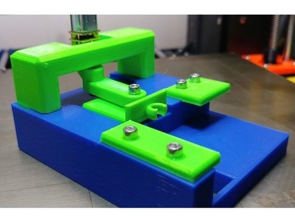 tire razor sanding plate reciprocation machine v1 mrflippant  3d print model - Mito3D