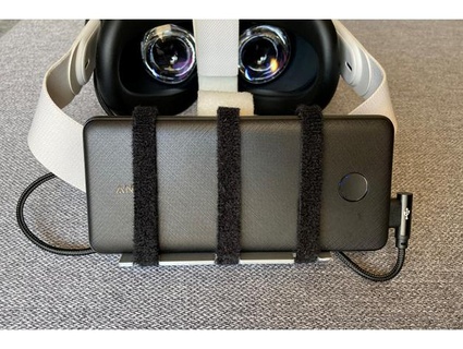 oculus quest 2 removable battery mount sugamo 3d print model - Mito3D