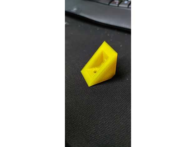 30x30mm sigma ba Zincir köşe ugr 3D print model - Mito3D