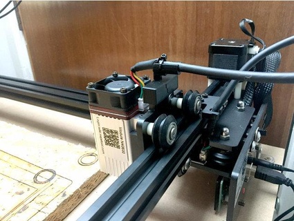 neje master 20w 30w laser cable saver - clip printastique 3d print model - Mito3D