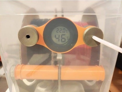 Hygrometerhalter innen bohren webasti321 3d print model - Mito3D
