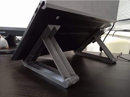 traveler's laptop stand kilinich 3d print model - Mito3D