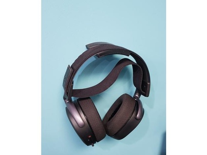 steelseries arctis pro wireless headphone hanger cenedd 3d print model - Mito3D