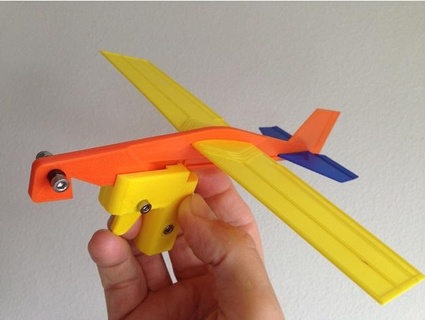 3 piece rubber band powered airplane - handlaidtracks-3dprintedtrains 3d print model - Mito3D