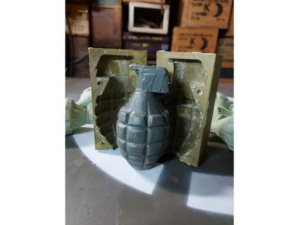 mkii ananas grenade moule ww2chris 3d print model - Mito3D