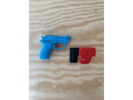 daiso water gun holster brianchenito 3d print model - Mito3D