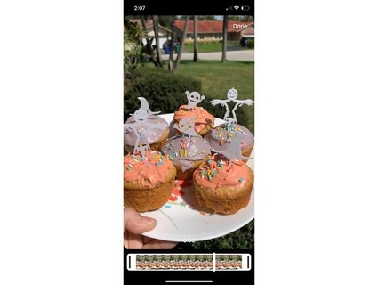 Halloween Cupcake Dekorationen Kirsche 3d print model - Mito3D