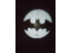 pipistrello segnale torcia elettrica Fai Batman logo Halloween 3d print model - Mito3D