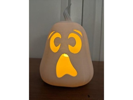 ghost pumpkin tealight kleipoldrit glowing halloween carving holder 3d print model - Mito3D