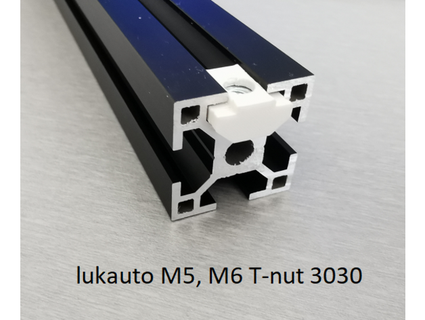 nut m5 3030 verschlossenes Auto 3d print model - Mito3D