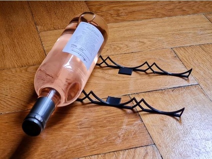 minimalist's wine bottle holder kuboris 3d print model - Mito3D