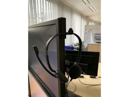 headset haken guarida monitor auriculares gancho serpiente 3d print model - Mito3D