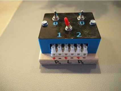 energia commutazione switch box postmaster11 3d print model - Mito3D