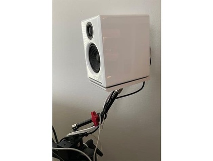 motor audio a2+ montar adaptador 3d print model - Mito3D