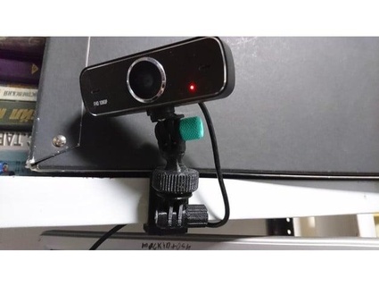 Webcam Redragon gw800 Halter Unterstützung Montage System männlich Geräuschbart 3d print model - Mito3D