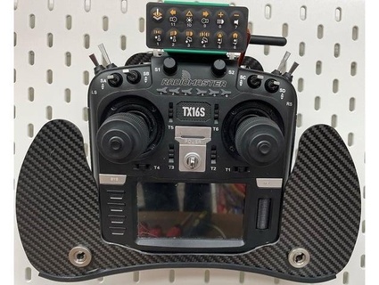 radiomaster tx16s 4d cardan monter barbadewing 3d print model - Mito3D