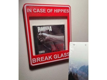 case hippies - break glass beckerthorne 3d print model - Mito3D